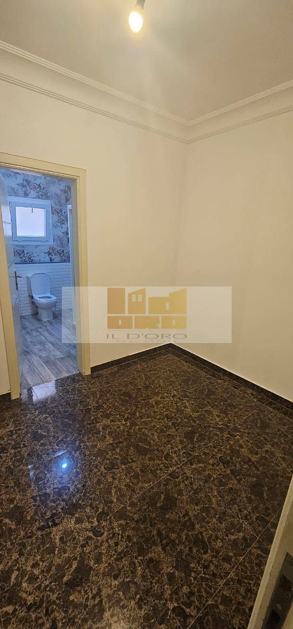 5 WhatsApp Image 2025-10-30 at 17.00. 03_e7d04bc4. jpg