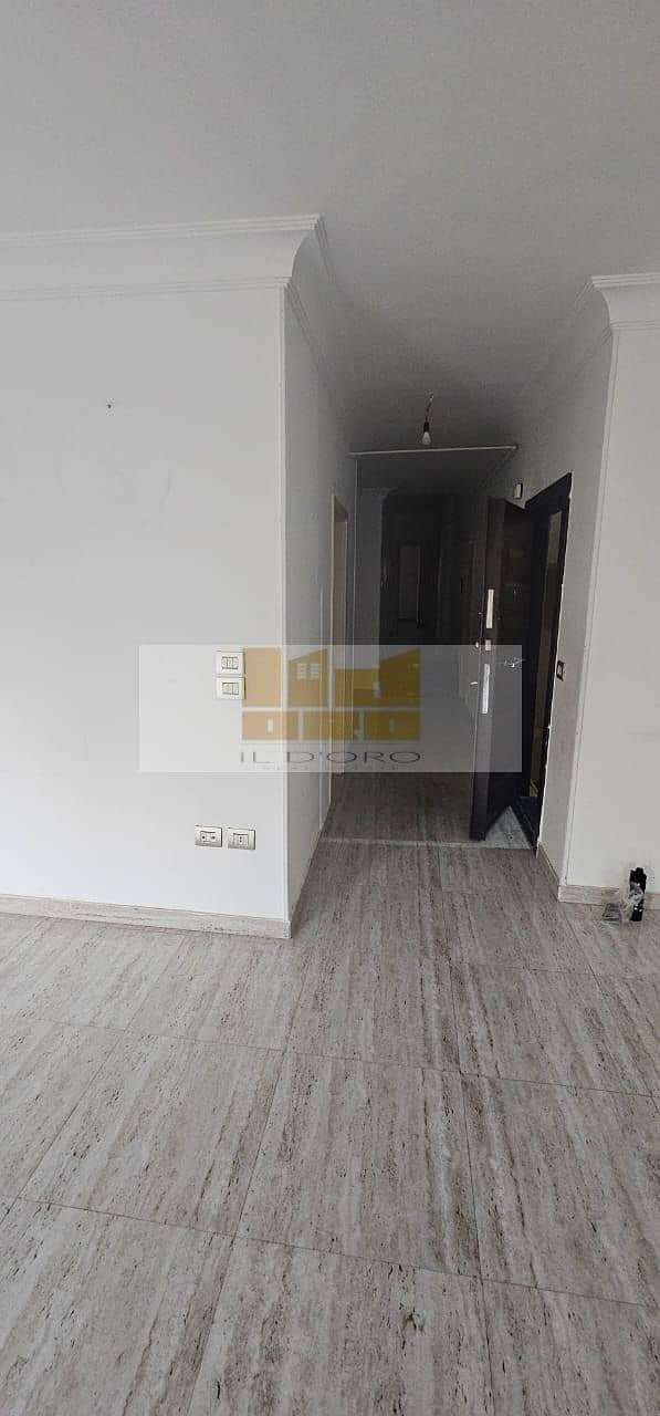 18 WhatsApp Image 2025-10-30 at 17.00. 07_47bf7d8a. jpg