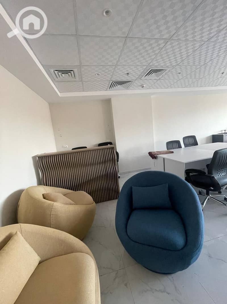 4 WhatsApp Image 2025-11-05 at 12.28. 34 PM (2). jpeg