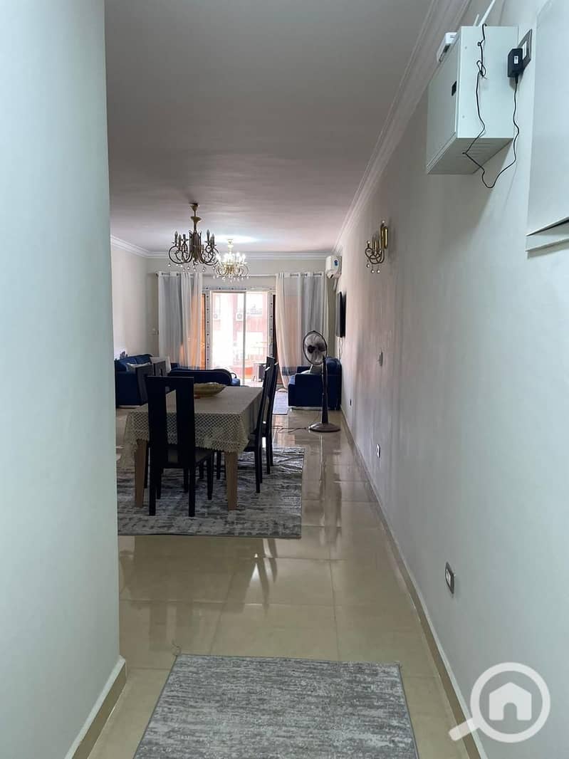 7 0c98b060-4d23-40e5-8203-14e124830de7. jpg