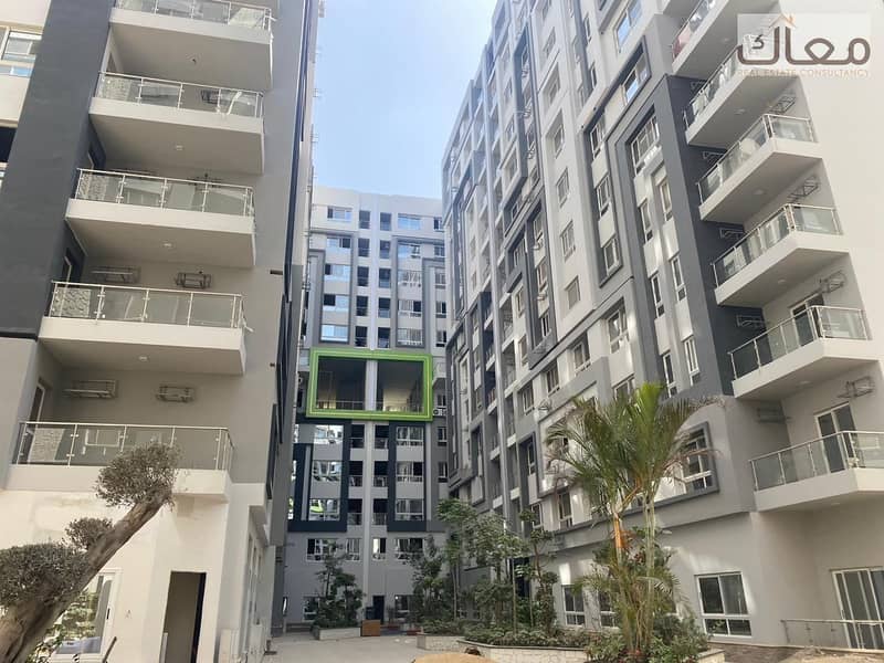 14 f0539299-1c88-4192-8f8a-c1125ef50c0d. jpeg