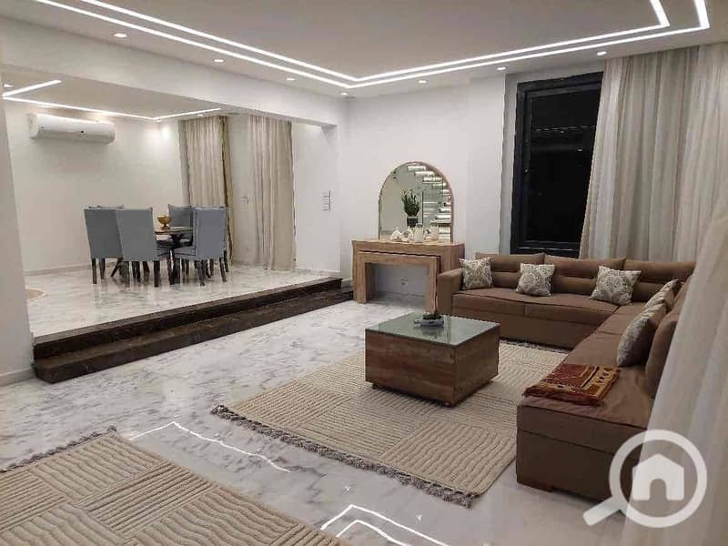 7 147942d5-b661-40ac-a852-09c3692a4dc6. jpg