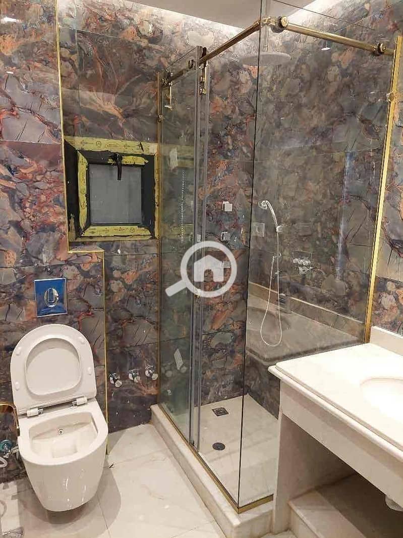 17 5f9984fb-5752-4db0-979a-6e7e98eca4d5. jpg