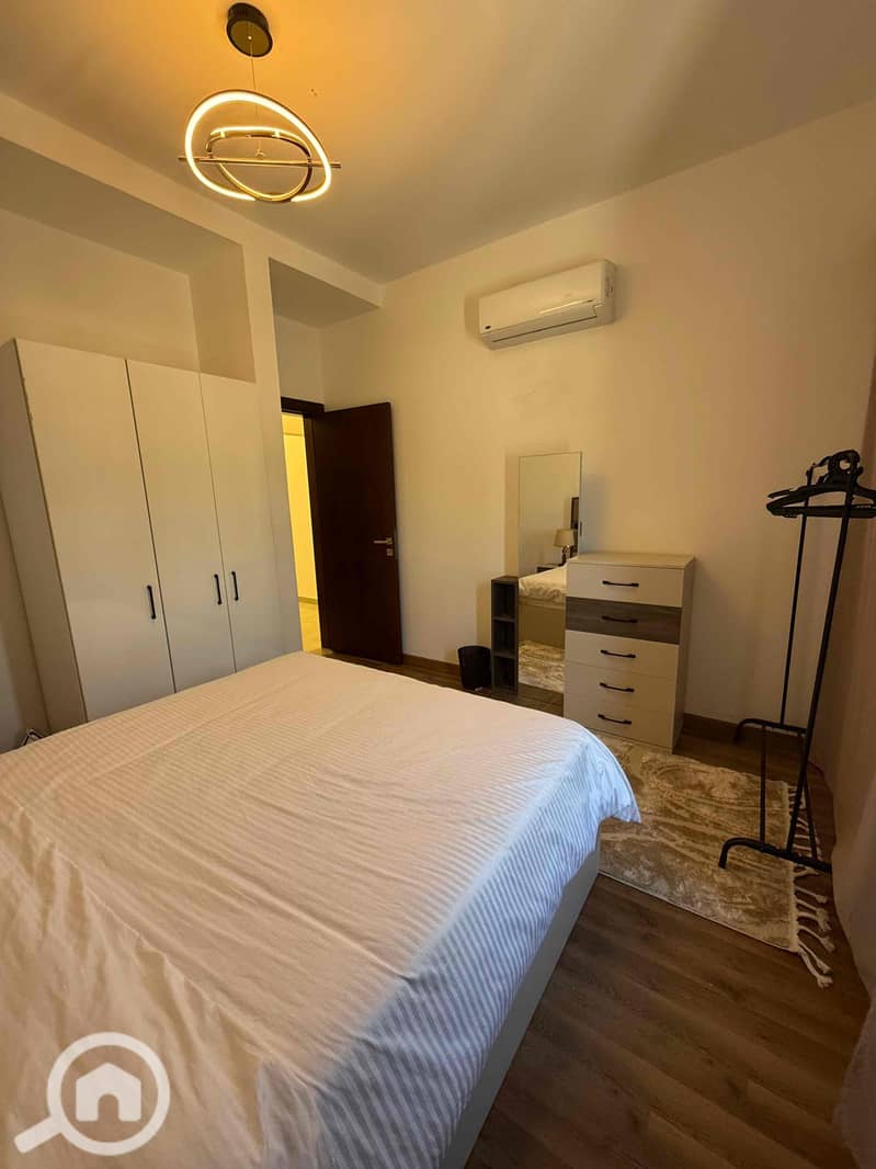 6 4359e672-31da-4d55-b21e-c9966649fcc5. jpg