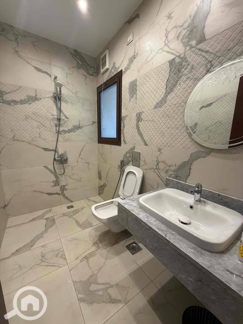 16 cd35b9ab-03f6-4d2c-9ee4-8efd9a3c2fc6. jpg