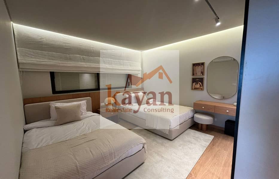 7 7f66e2c0-bad7-44df-b06b-ff7faea8376a. jpg