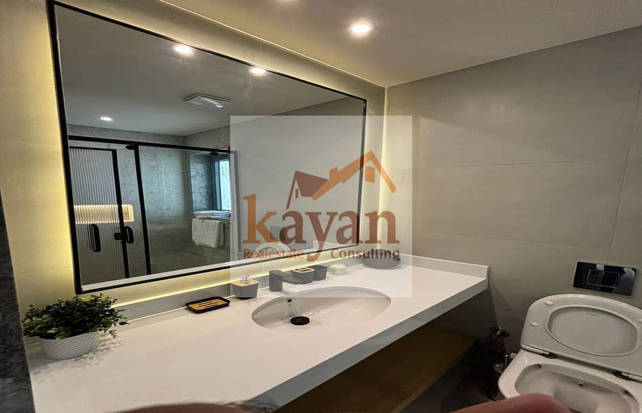 12 b30c12ac-5a58-4f44-b624-954875d977a3. jpg