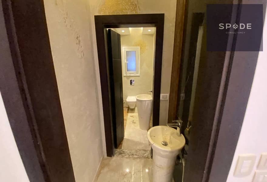 6 79501b17-b7de-4b44-8f7c-93d378f8370b. jpg