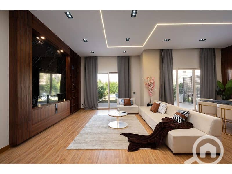 2 8be06da9-da62-4d91-950d-c32f3e31322e. jpg