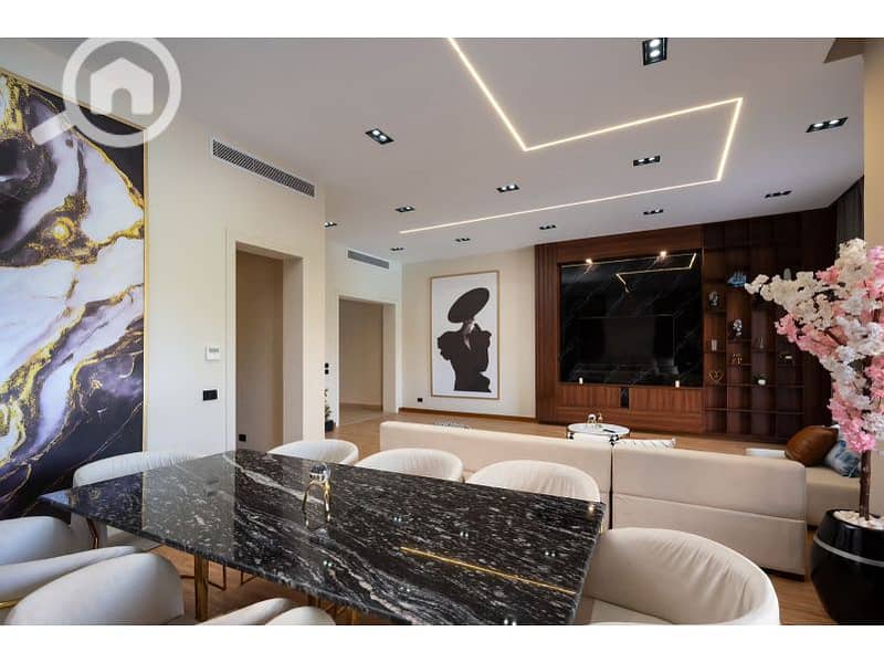 5 051f366d-1a33-456c-97c7-4a69802c1096. jpg