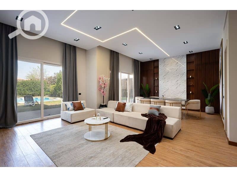 10 f09f128a-3e22-49e2-a0fc-567e862ce01e. jpg