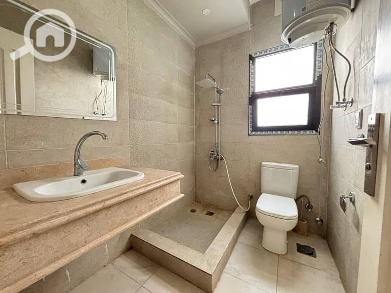 12 WhatsApp Image 2025-11-04 at 12.40. 56 PM (2). jpeg