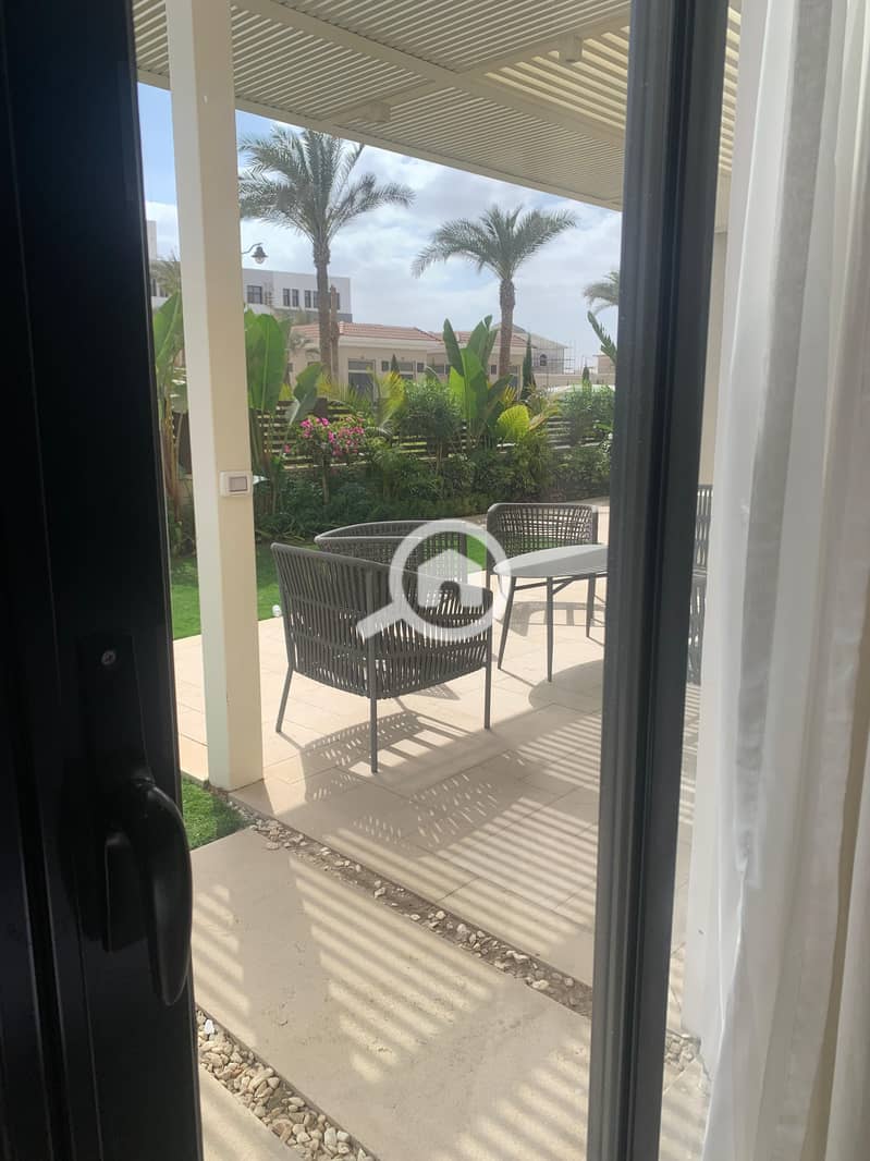 2 WhatsApp Image 2025-10-21 at 14.22. 50_7d4c26a8. jpg