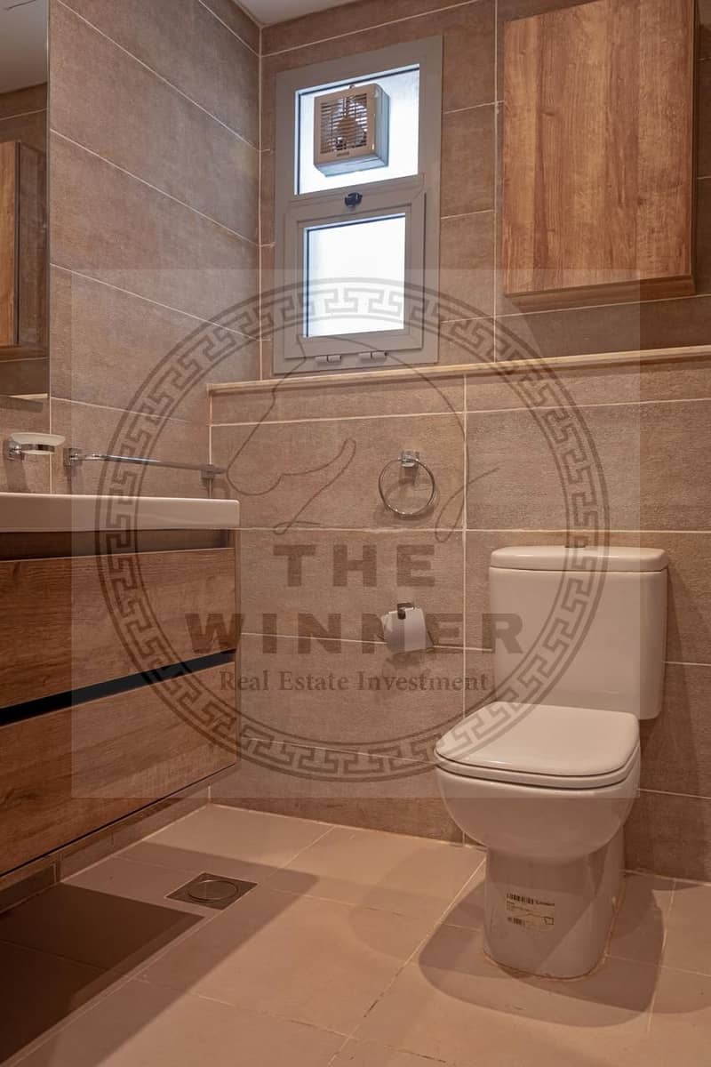 5 WhatsApp Image 2025-11-04 at 10.29. 03 PM (1). jpeg