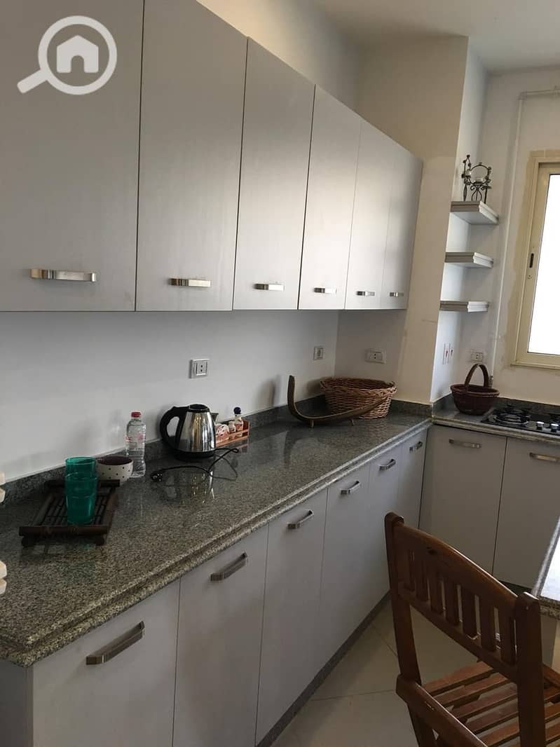 2 0bd7cd66-a70e-436b-9174-74e79d379f58. jpg