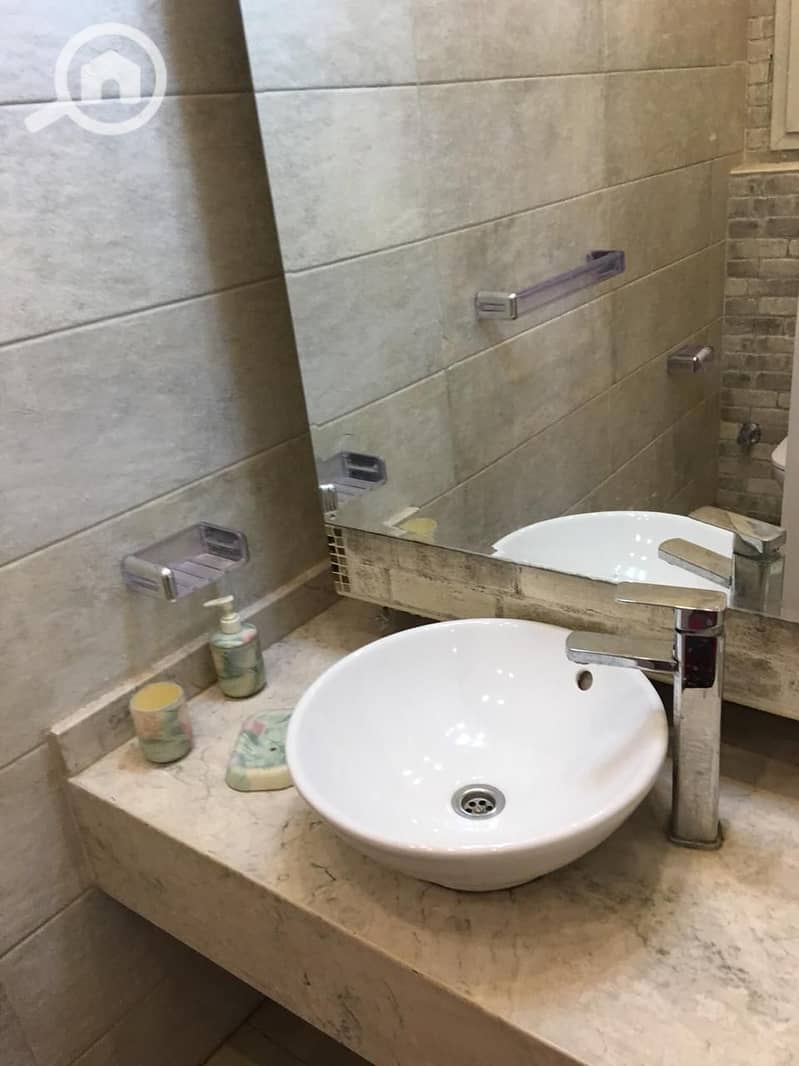 7 28c4c664-07b5-4932-9e8f-1217b4422bde. jpg