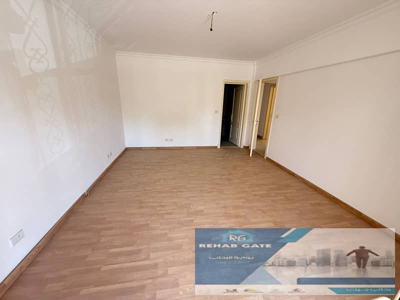 2 00051bf3-267b-4561-950a-6bb1d818e099. jpg