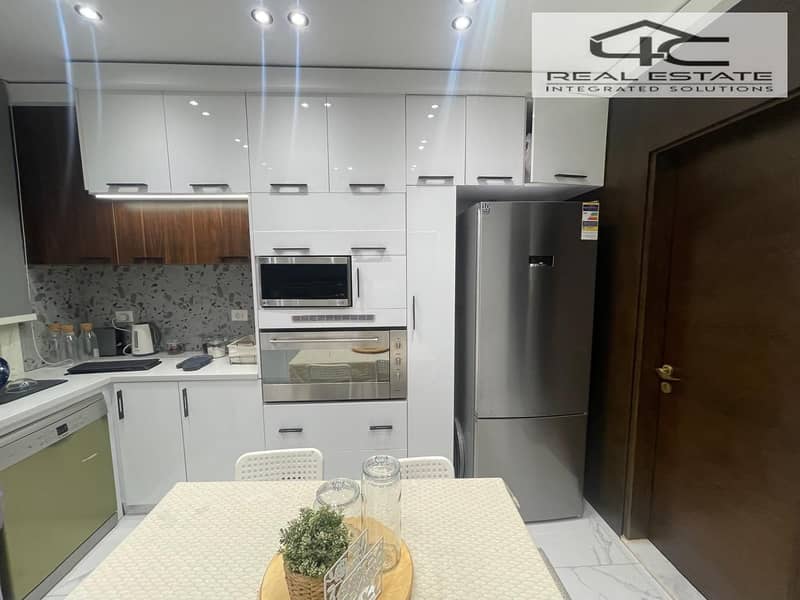 4 WhatsApp Image 2025-11-04 at 6.55. 38 PM. jpeg