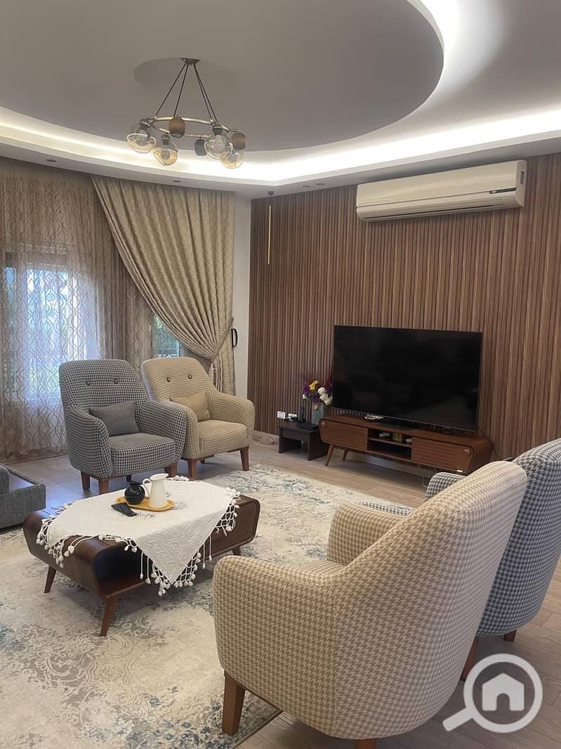 2 e47bfc10-db5b-44c9-94a7-d1ab8f089857. jpeg