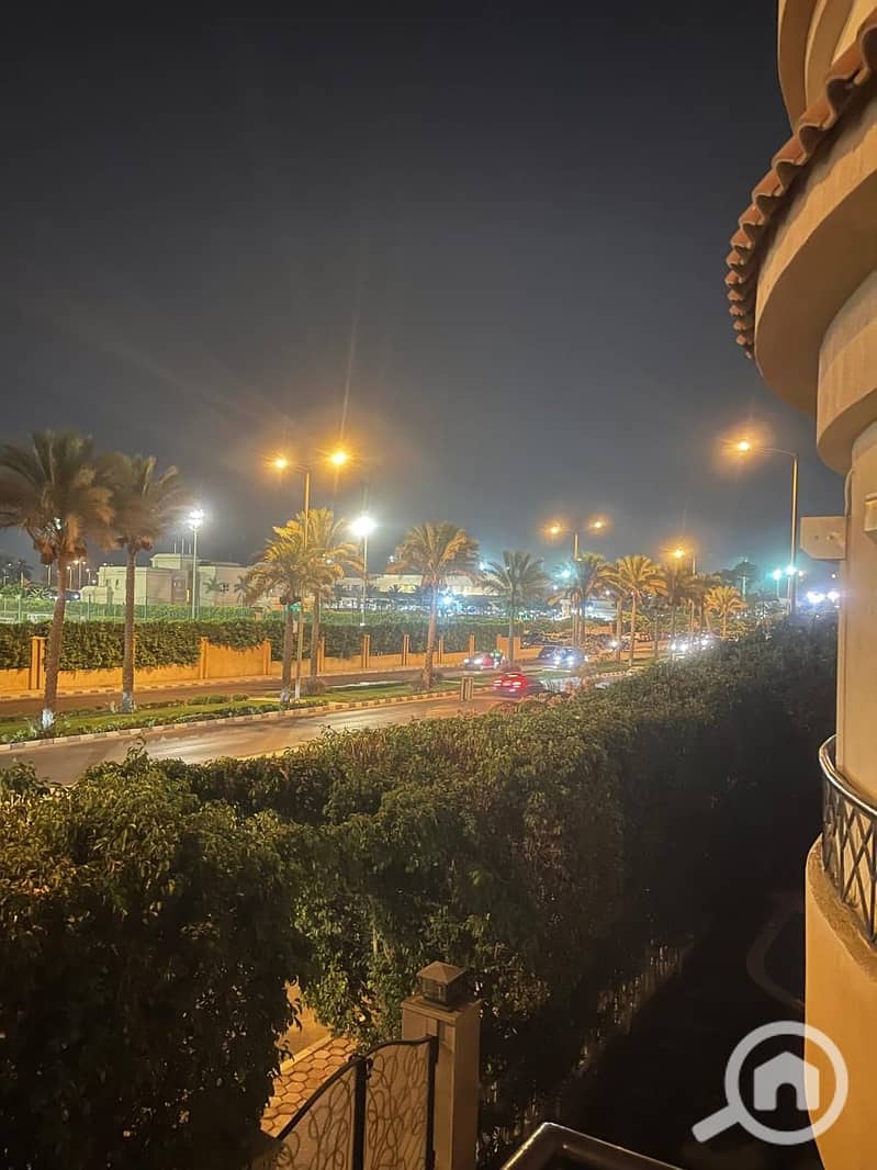 11 e00e5f56-69e0-4ab6-b6d1-0b438b3366e8. jpeg