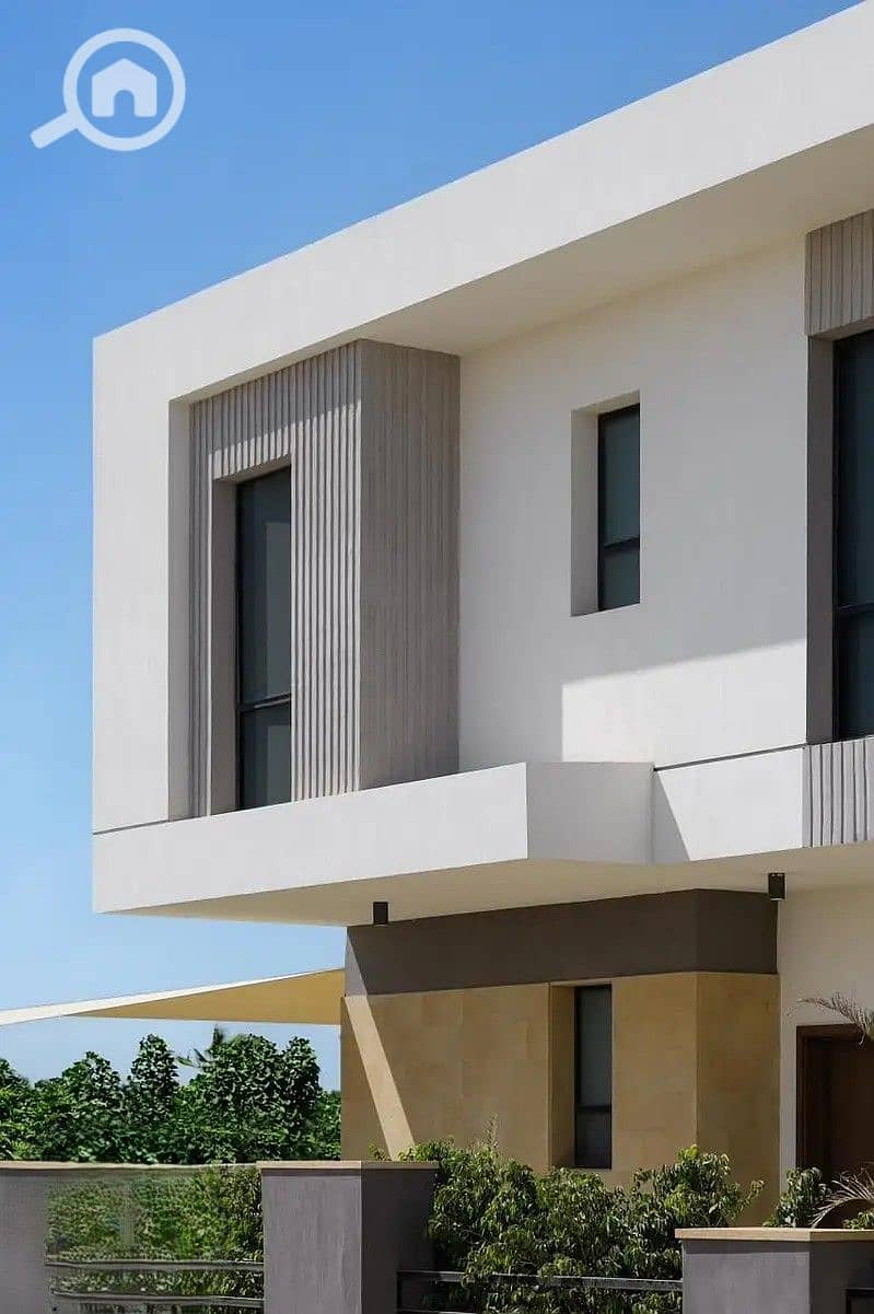 4 WhatsApp Image 2025-11-05 at 13.41. 46_812c4e51. jpg