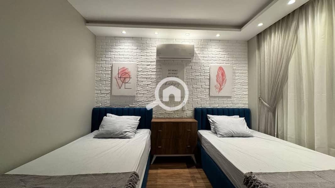 3 e2a48c3b-20e7-4950-9c68-551cc73d7ed7. jpg