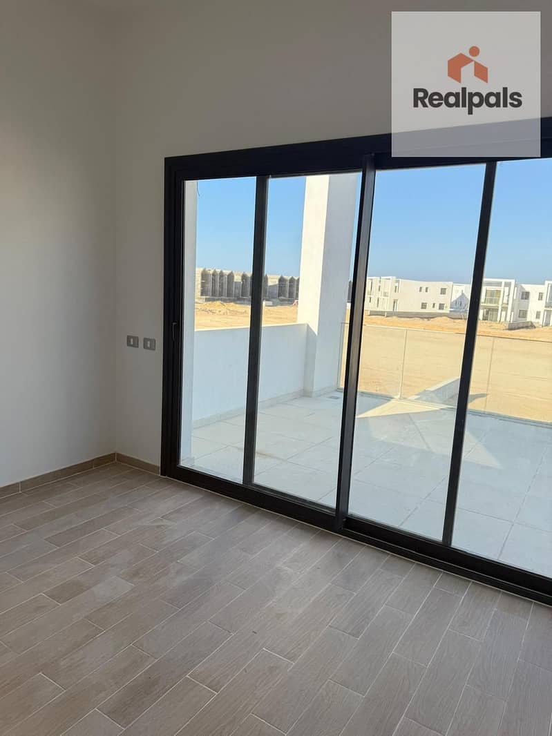 2 WhatsApp Image 2025-09-09 at 2.54. 40 PM. jpeg