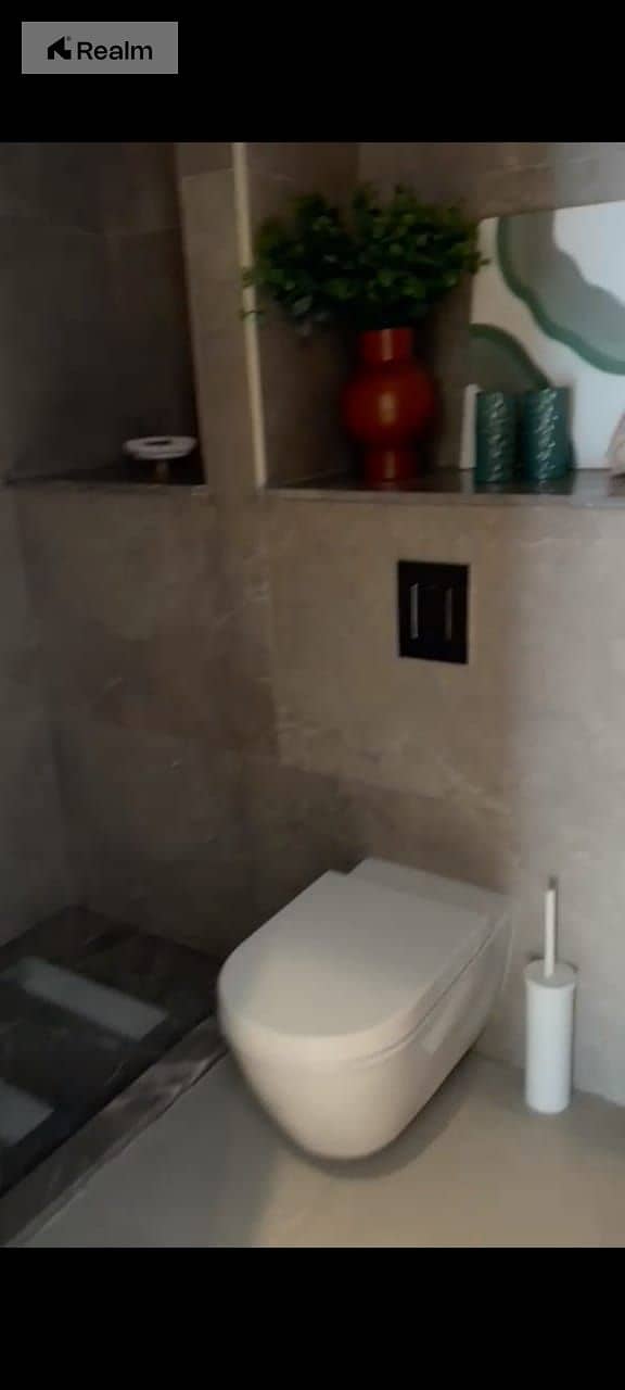 10 WhatsApp Image 2025-11-05 at 2.16. 39 PM (2). jpeg