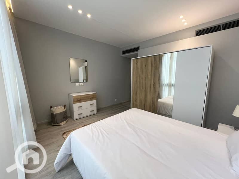 4 WhatsApp Image 2025-11-05 at 11.54. 59 AM (1). jpeg