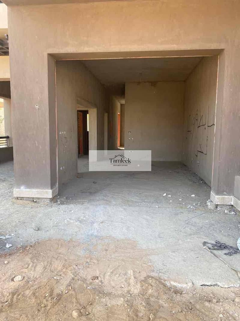 3 e1c6e4b0-f0ea-414d-b9e3-9cb1790b3834. jpg