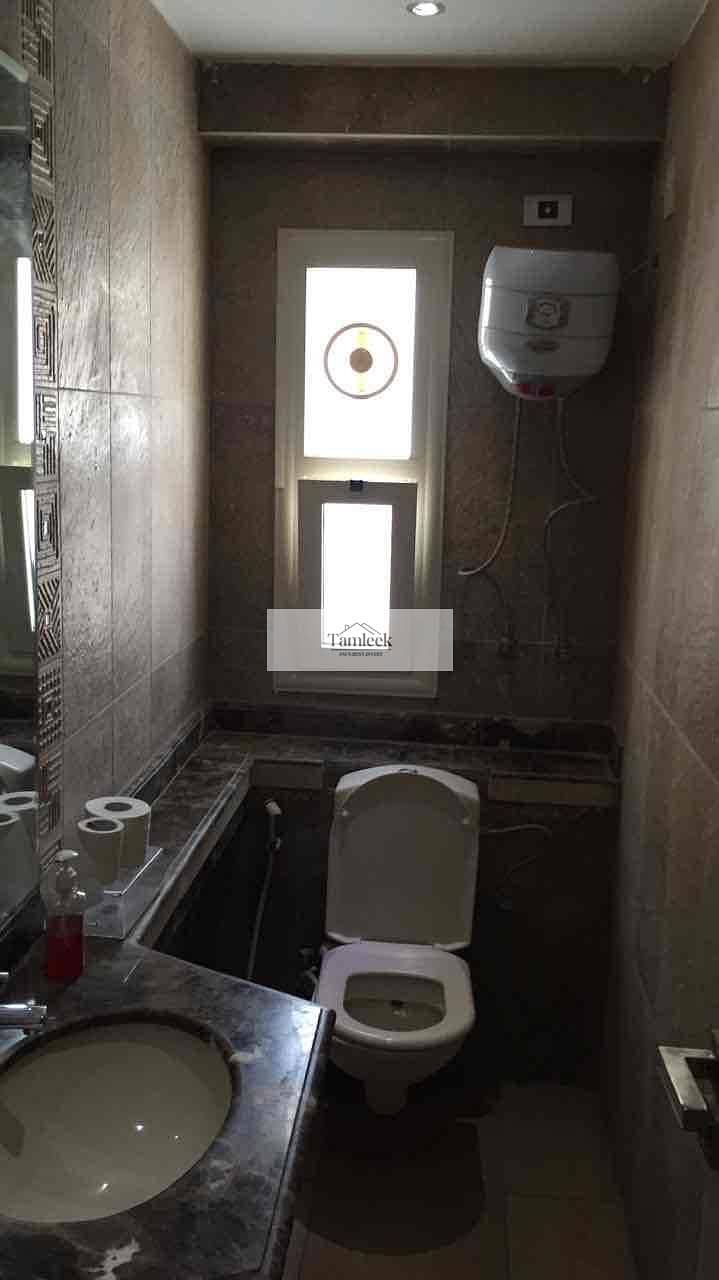 6 edbbeb3c-f32a-4c81-a429-50457fa33941. jpg