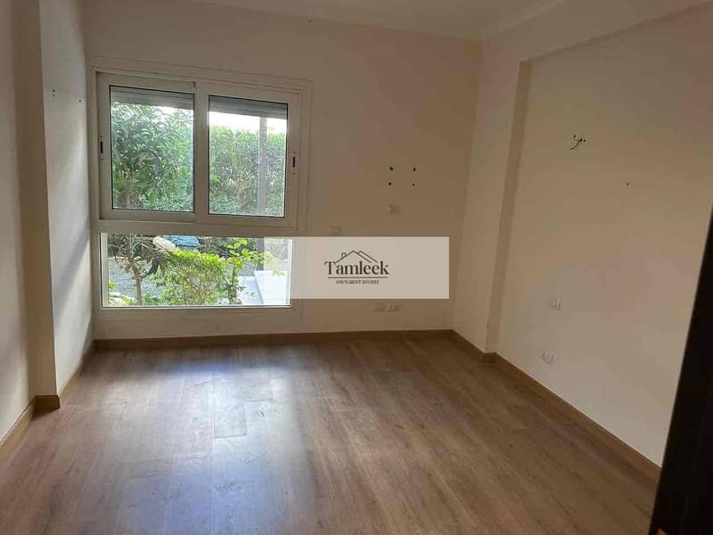 2 b4450e3d-3705-4480-b01a-8d1aea777c7b. jpg