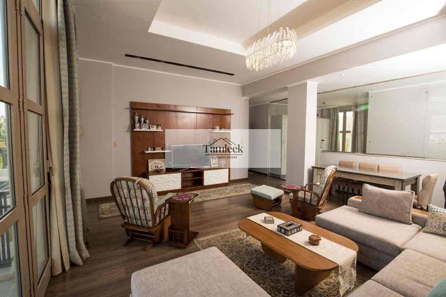 9 a121d560-4d58-4026-92bf-e9ca8878288f. jpg