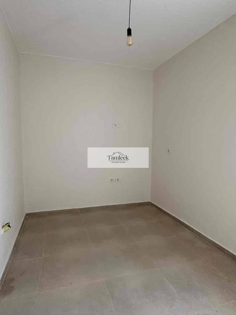 6 f44b8447-a5f0-4749-b012-62738d53c471. jpg