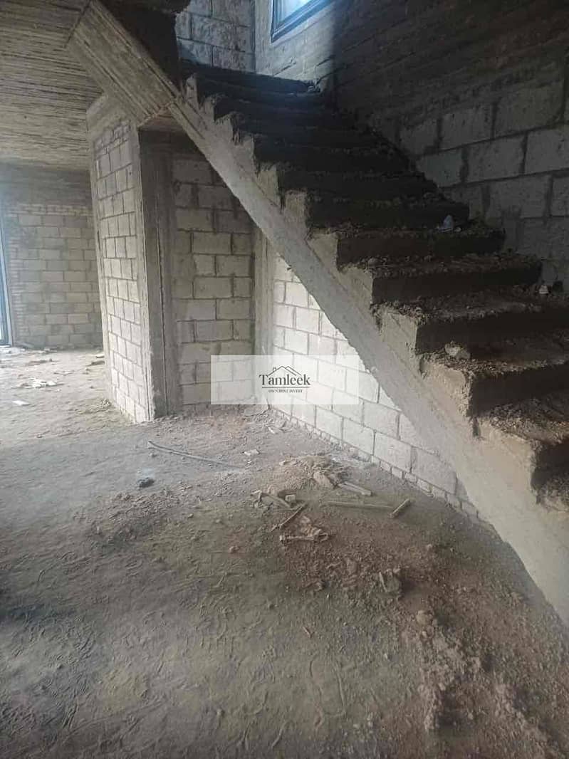 7 28472896-a39c-43a5-ace9-68d49eb4b78d. jpg