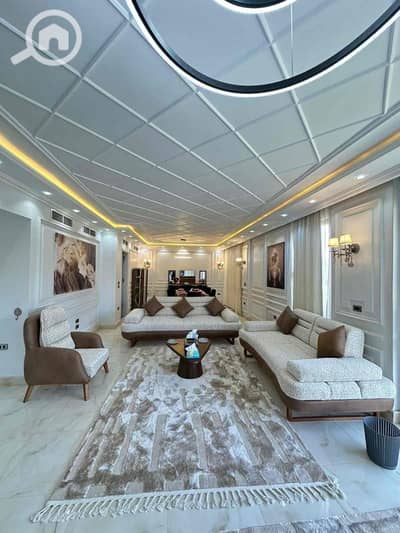 3 Bedroom Villa for Rent in Sheikh Zayed, Giza - 34a976be-57e6-46fe-bdff-2c43d3c95a83. jpg