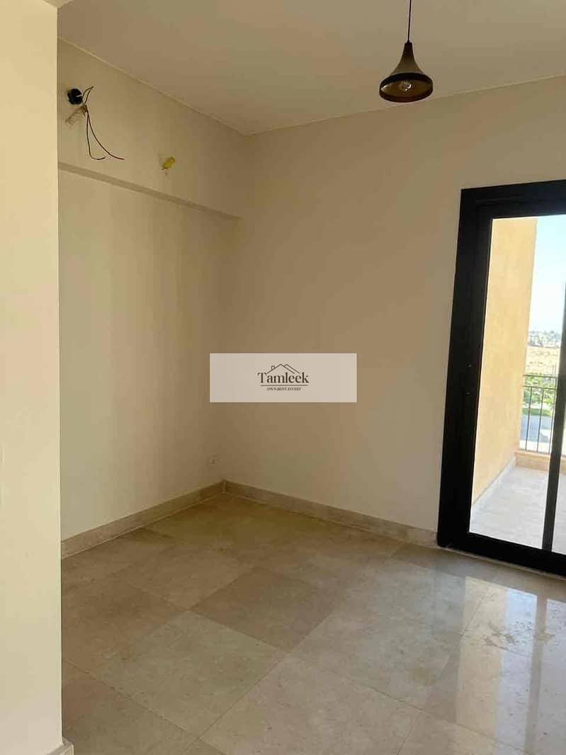 4 deffab5d-1021-4d4b-9b37-909f09038867. jpg