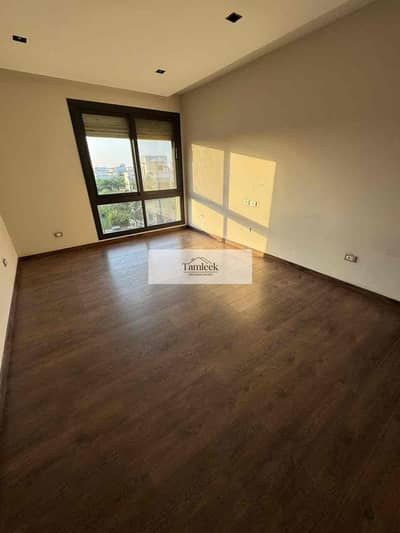 دوبلكس 3 غرف نوم للايجار في الشيخ زايد، الجيزة - IMG_4244. jpg