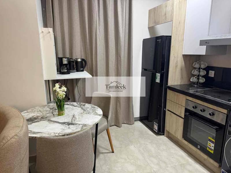 3 052259f1-9de0-435e-bd96-5a527e0bbbca. jpg