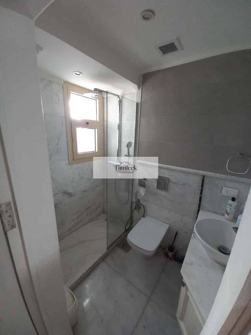 5 b3ebbfe7-9377-4bc3-9f87-699905fdf126. jpg