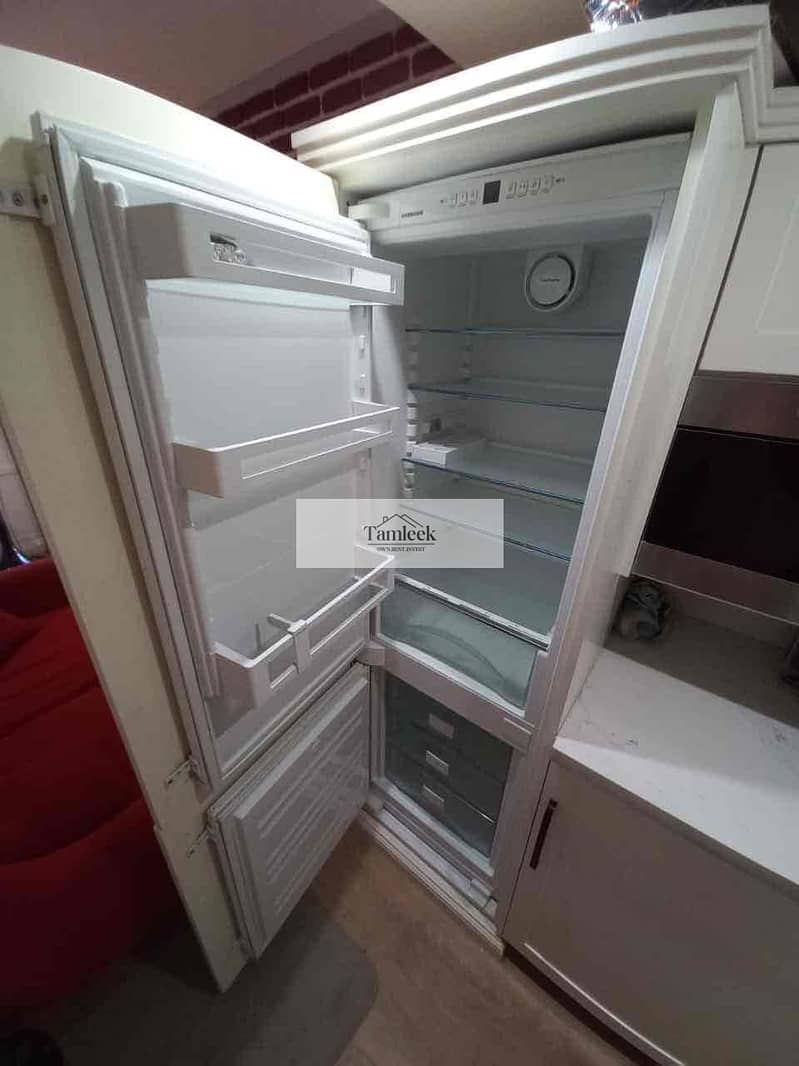 7 5f187924-d6e9-416f-b190-12ad9a257ed4. jpg