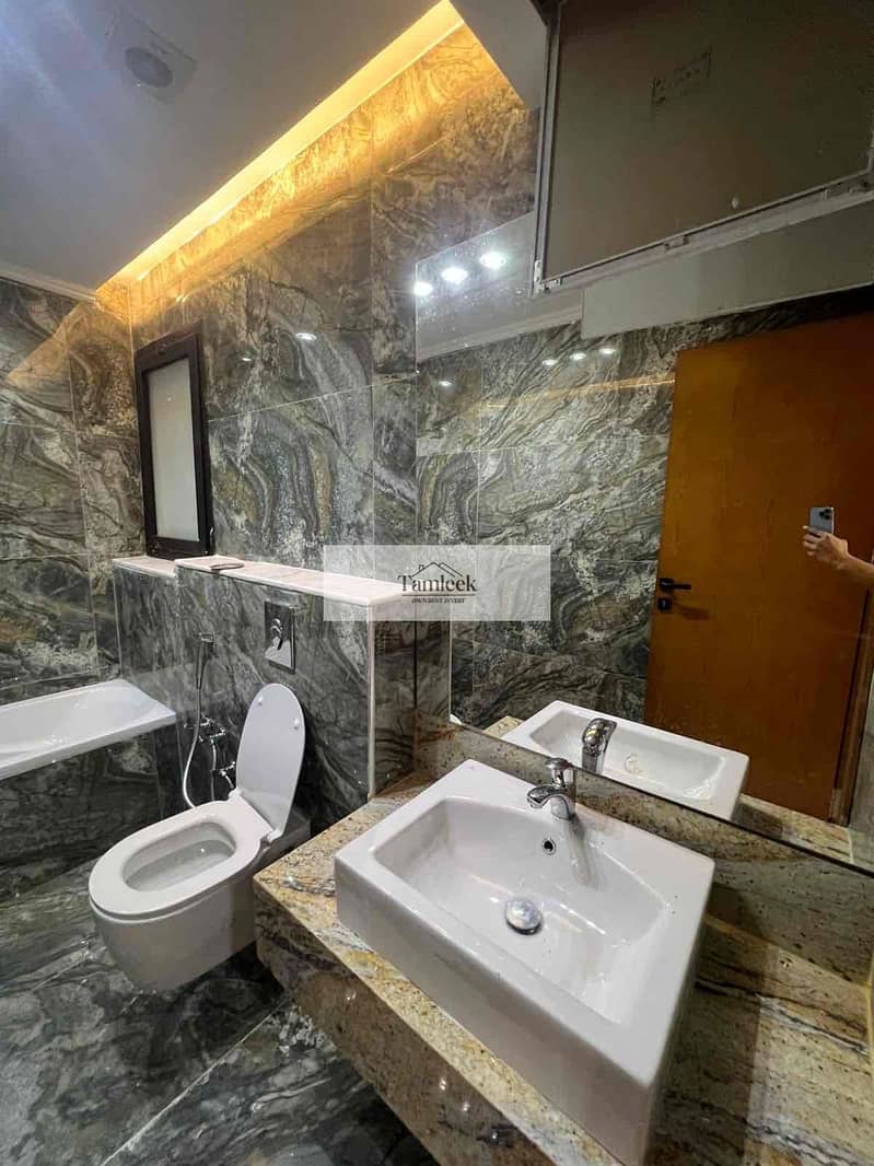 5 8915665c-e4d4-4dde-9dfa-c109c0f4f496. jpg