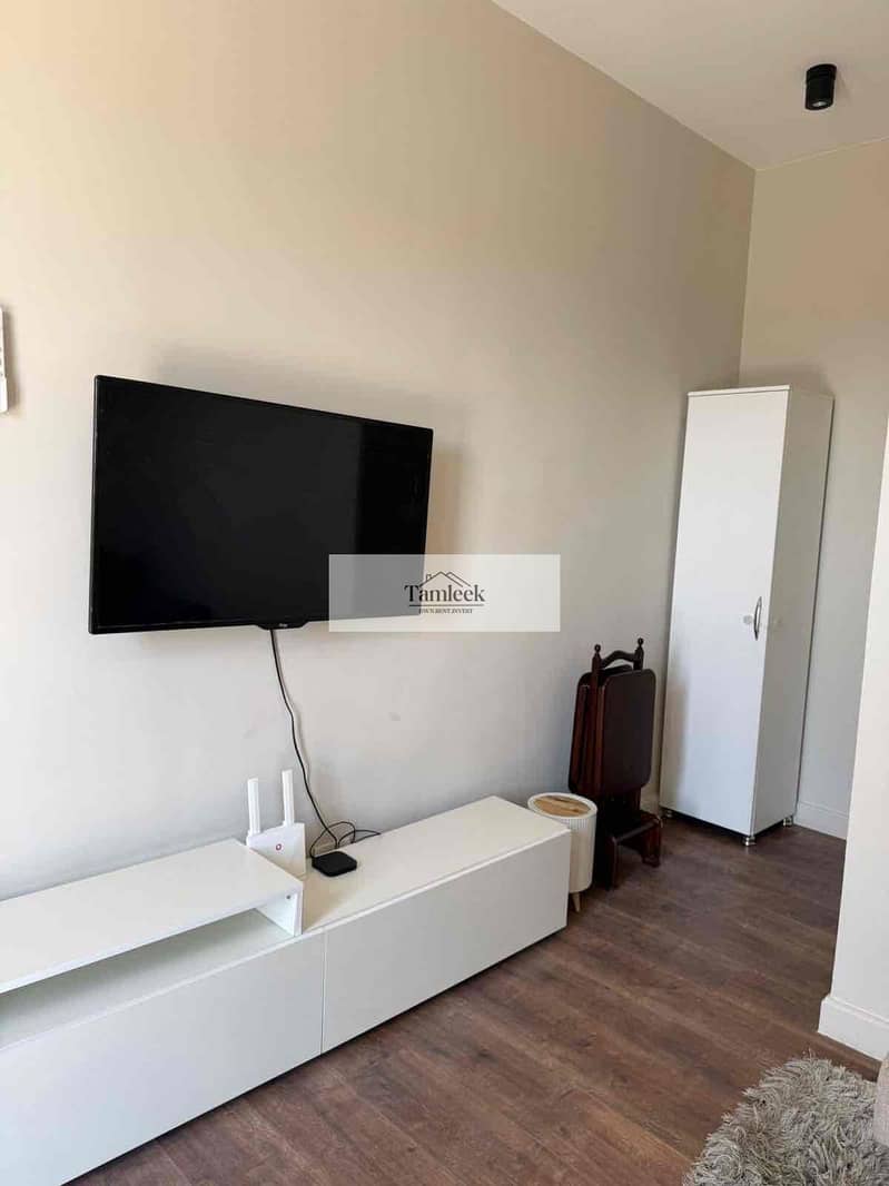 5 99cd7580-47a2-4427-b43a-7e48bd4001ab. jpg