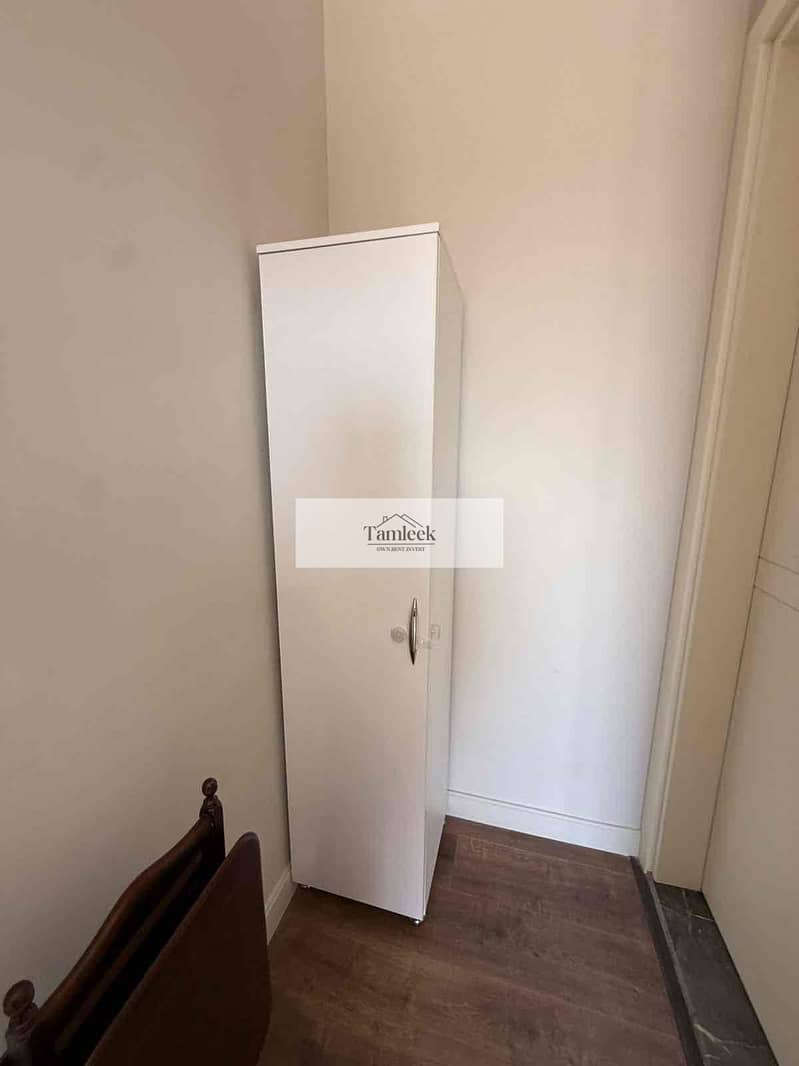 8 5e0a973c-4ec8-48b3-b0e6-15d4a7ff7538. jpg