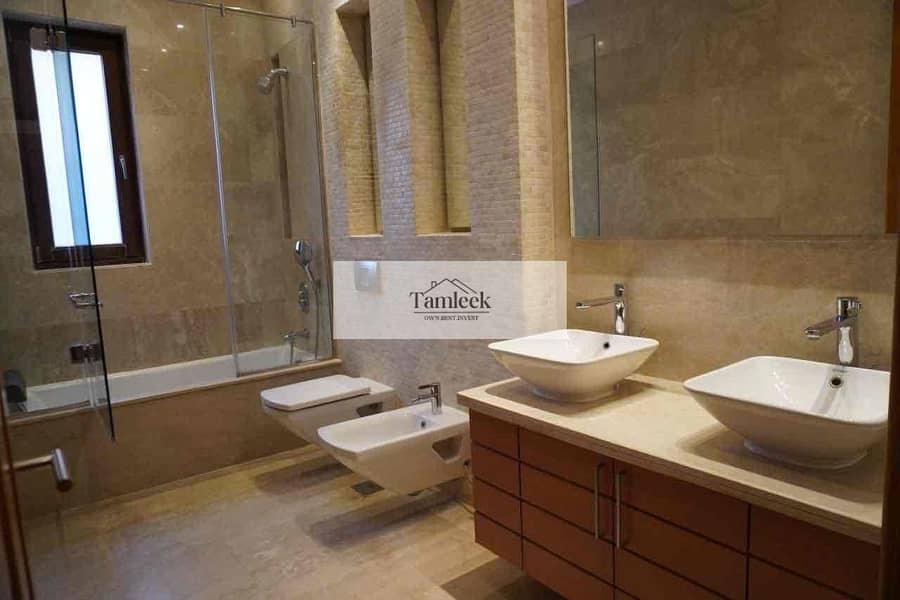 10 602fcf09-9c86-4e54-b135-7152159f28e7. jpg