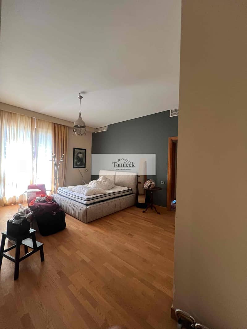 5 6773e18e-726c-4194-9802-0dffdd903ae6. jpg