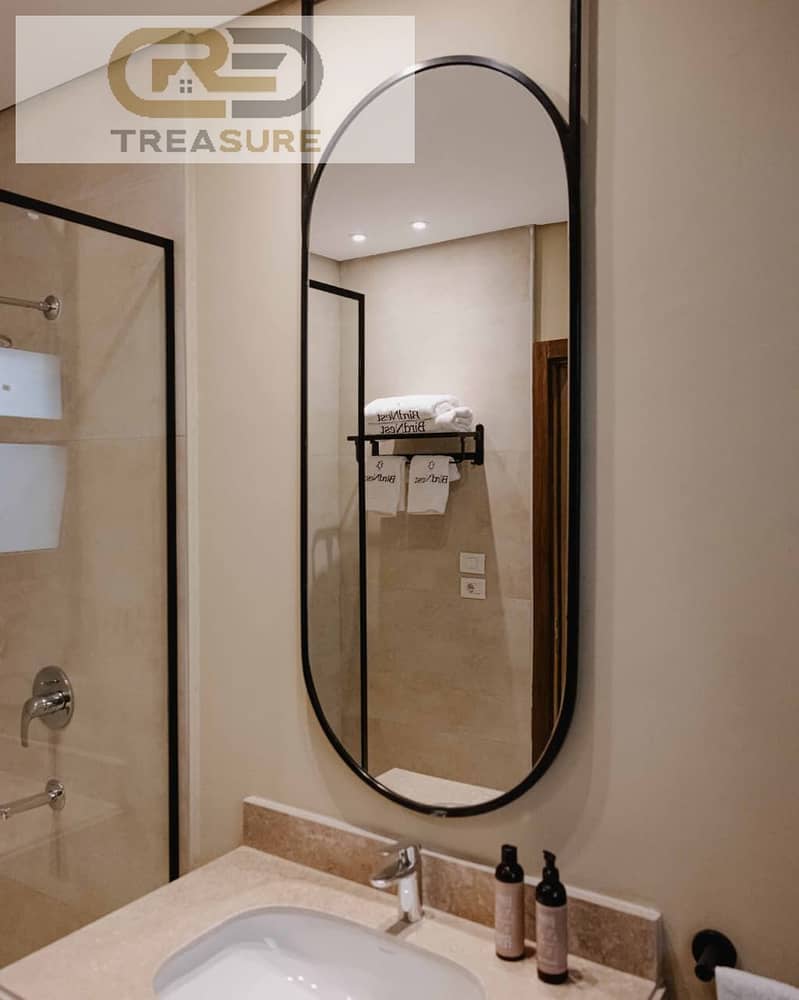 8 WhatsApp Image 2025-11-05 at 12.15. 03 PM. jpeg