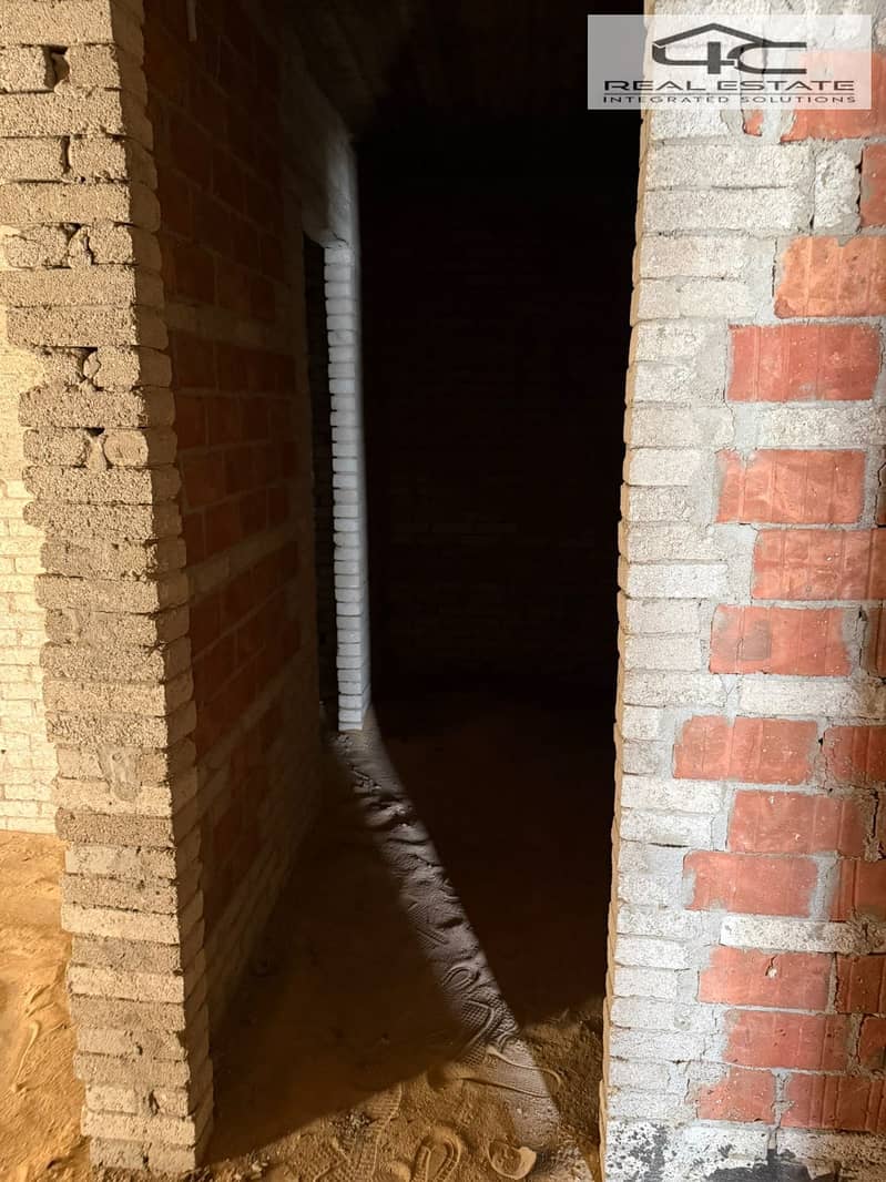 9 WhatsApp Image 2025-11-04 at 7.05. 07 PM. jpeg