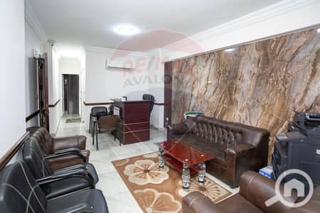 مکتب  للبيع في كليوباترا، الإسكندرية - 1. JPG