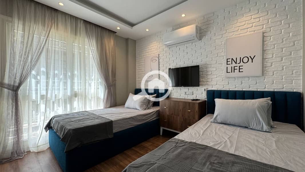 11 cf5a154e-148f-4742-9a63-0f1f6f1eade5. jpg